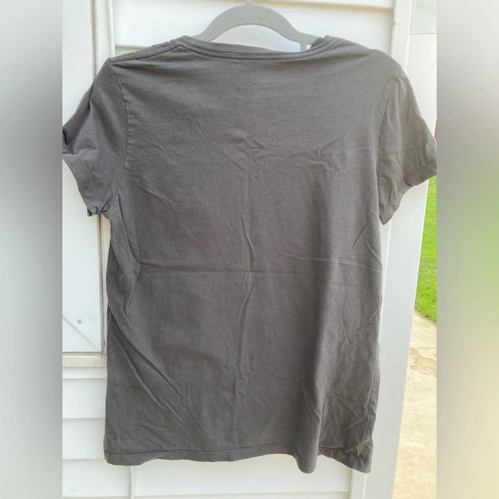 The North Face Women's Gray V-Neck T-Shirt - Picture 3 of 3
